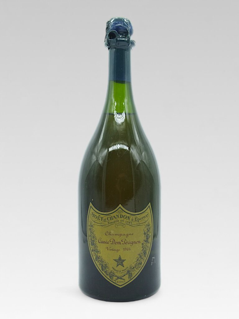name1} - View 1 | Rotamagus Wines