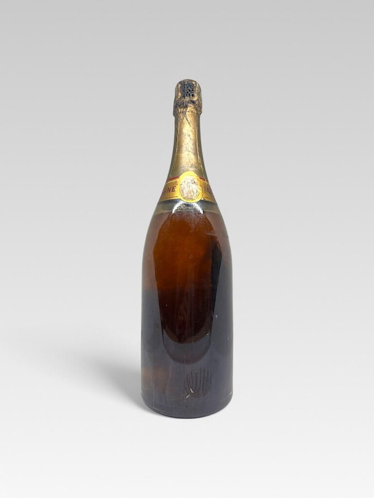 CRISTAL ROEDERER 1975 MAGNUM - View 2 | Rotamagus Wines
