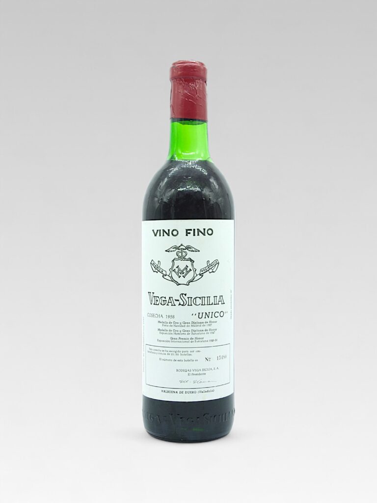 name1} - View 1 | Rotamagus Wines
