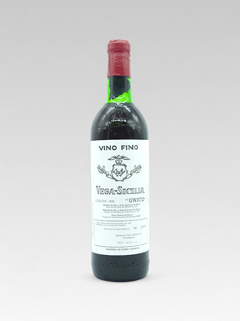 name1} - View 1 | Rotamagus Wines